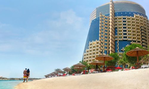 Khalidiya-Palace-Rayaan-by-Rotana-Hotel-boeken1